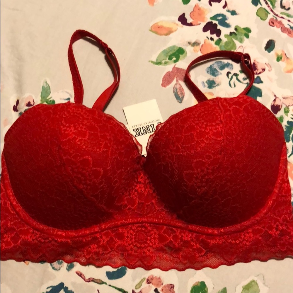 NWTs VS Lace Bralette Size S